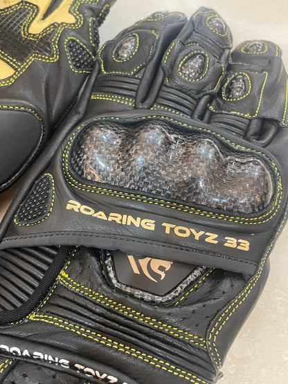Roaring toyz golden fury gloves